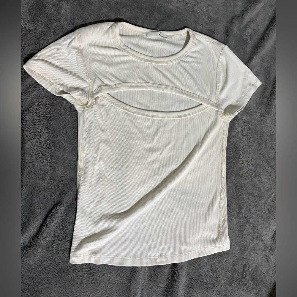 Aritzia Wilfred Free Shirt